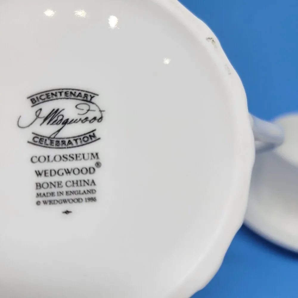 Wedgwood Colosseum White Set Of 2 Cups And 2 Saucers Excellent Condition